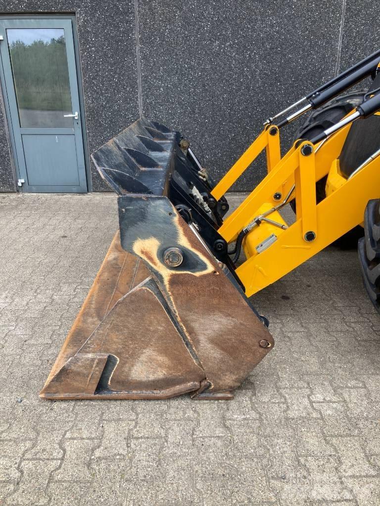 JCB 4 CX Pro Retroescavadeiras
