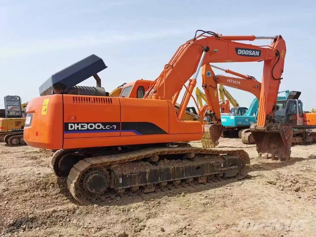 Doosan DH300LC-7 Escavadeiras de esteiras