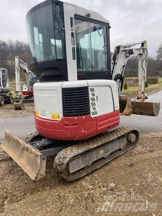 Takeuchi TB 23 R Miniescavadeiras