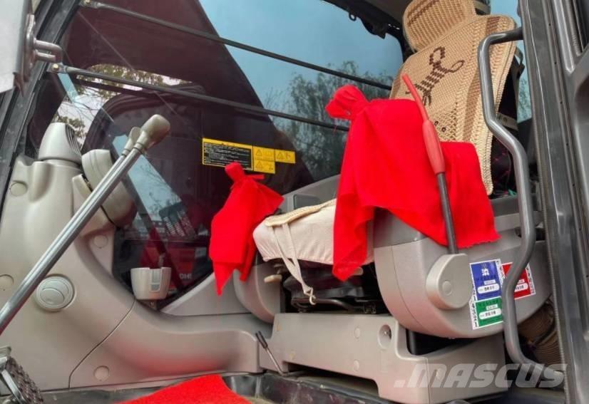 Hitachi 200-3 Escavadeiras de esteiras