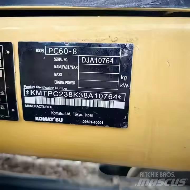 Komatsu PC60 Escavadeiras de esteiras