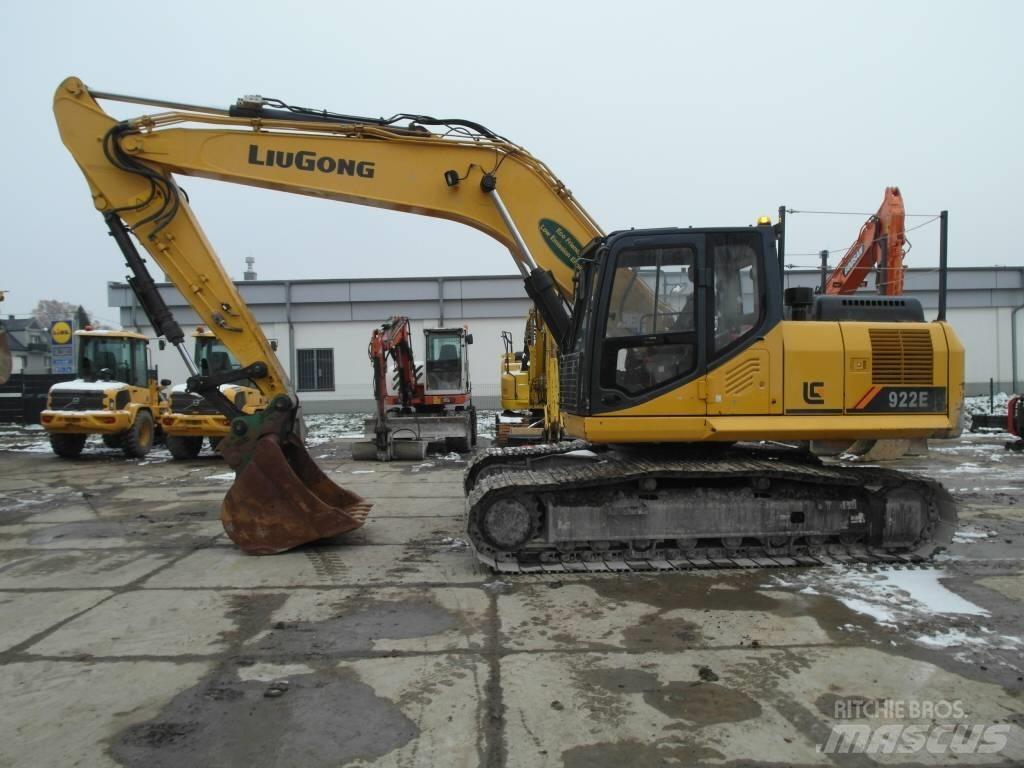 LiuGong CLG 922 E Escavadeiras de esteiras