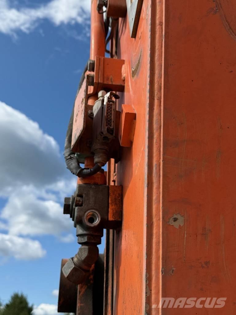 Doosan DX 235 LC Escavadeiras de esteiras