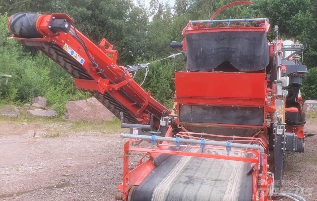 Sandvik QH 332 Britadores móveis