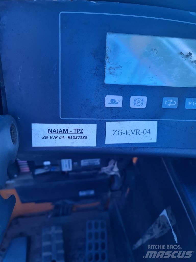 Jungheinrich ETV 216 Empilhadores Elevadores