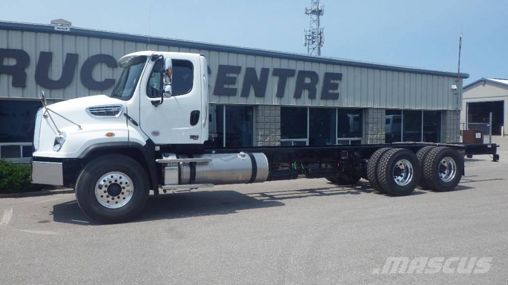 Freightliner 114 SD Camiões de chassis e cabine