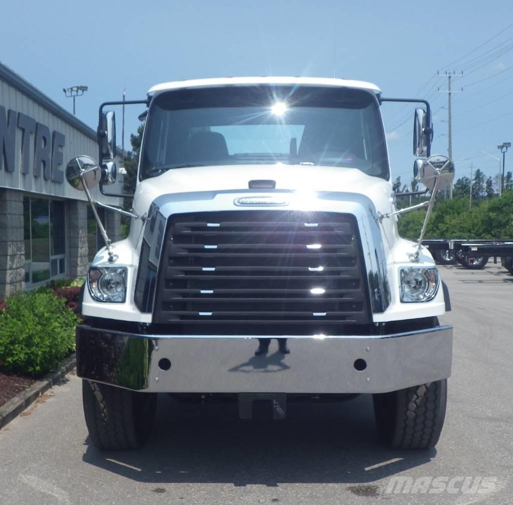 Freightliner 114 SD Camiões de chassis e cabine