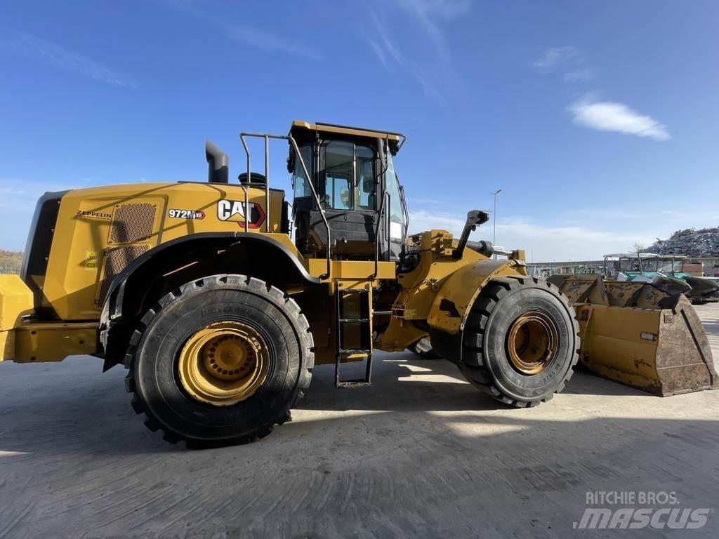 CAT 972M Carregadeiras de rodas