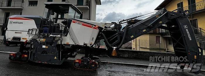 Wirtgen W200Fi Máquinas de blocos de betão
