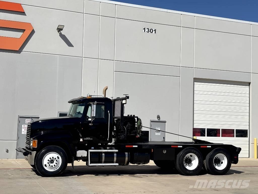 Mack CHU 613 Camiões de Reciclagem