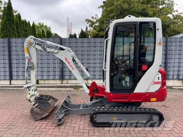 Takeuchi TB 320 Miniescavadeiras