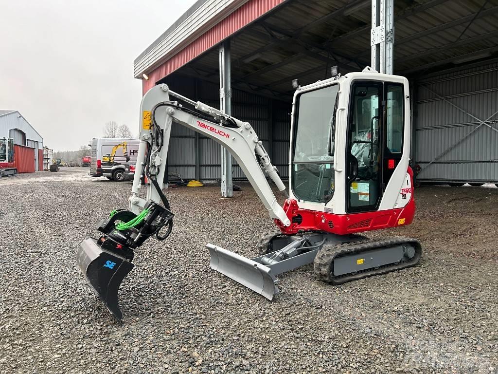 Takeuchi TB320 Miniescavadeiras