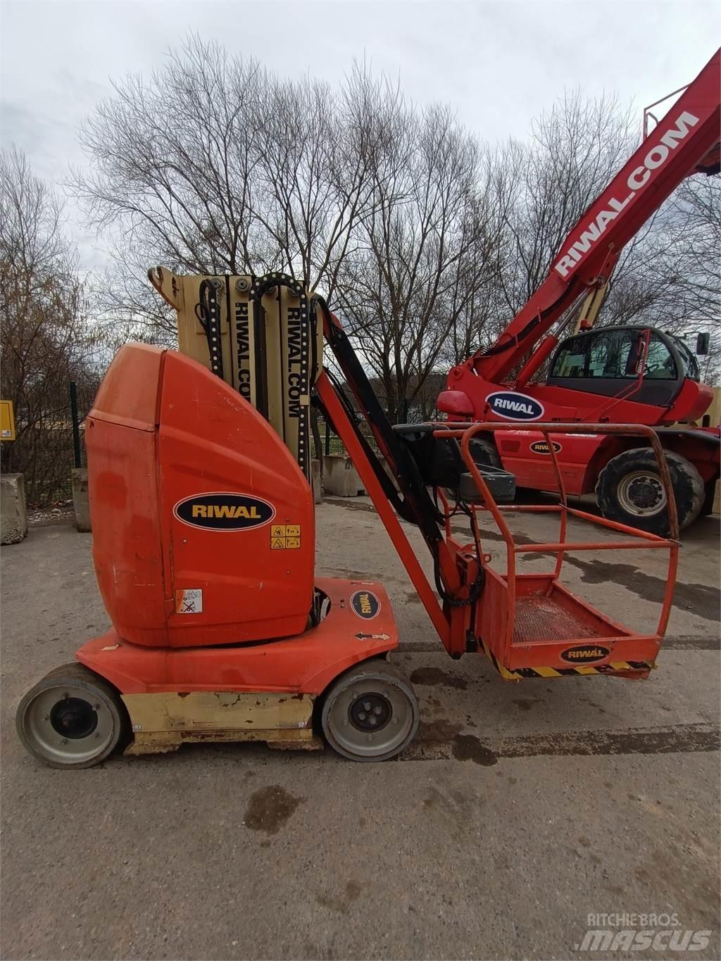 JLG T10E Outros elevadores e plataformas