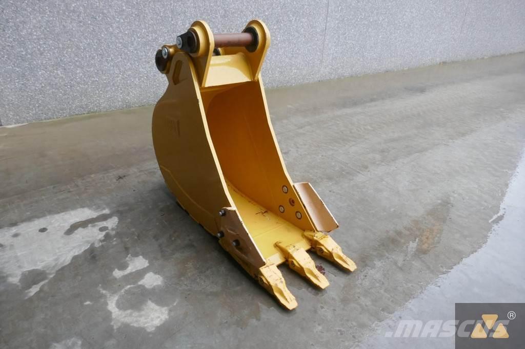 CAT 320 Bucket Baldes