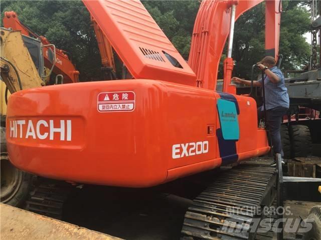 Hitachi EX 200 Escavadeiras de esteiras
