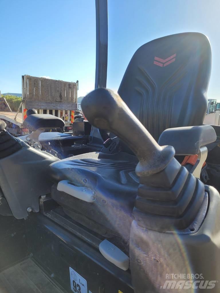 Yanmar Vio 27 Miniescavadeiras