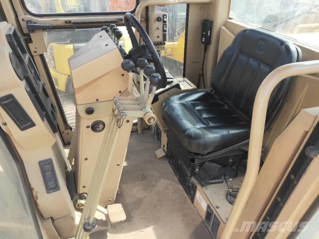 CAT 140K Motoniveladoras