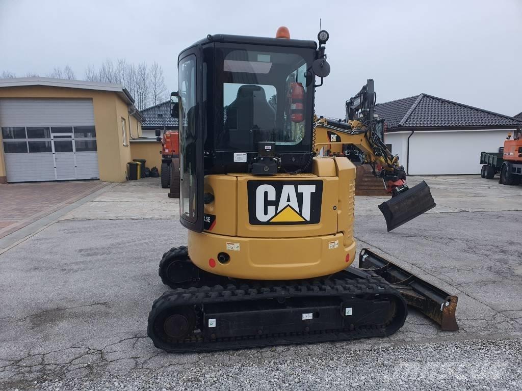 CAT 303.5 E CR Miniescavadeiras