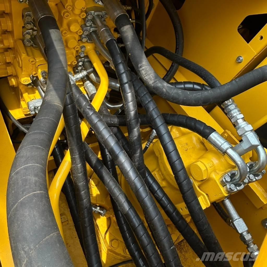 Komatsu 220-8 Escavadeiras de esteiras