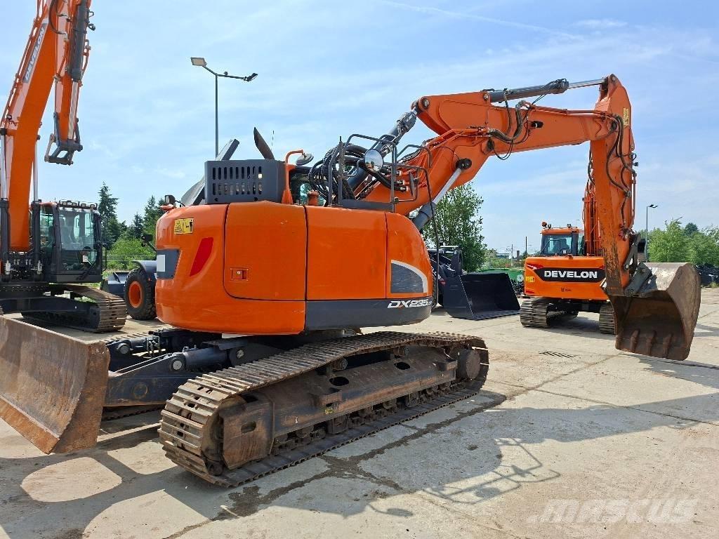 Doosan DX 235 LCR-5 Escavadeiras de esteiras