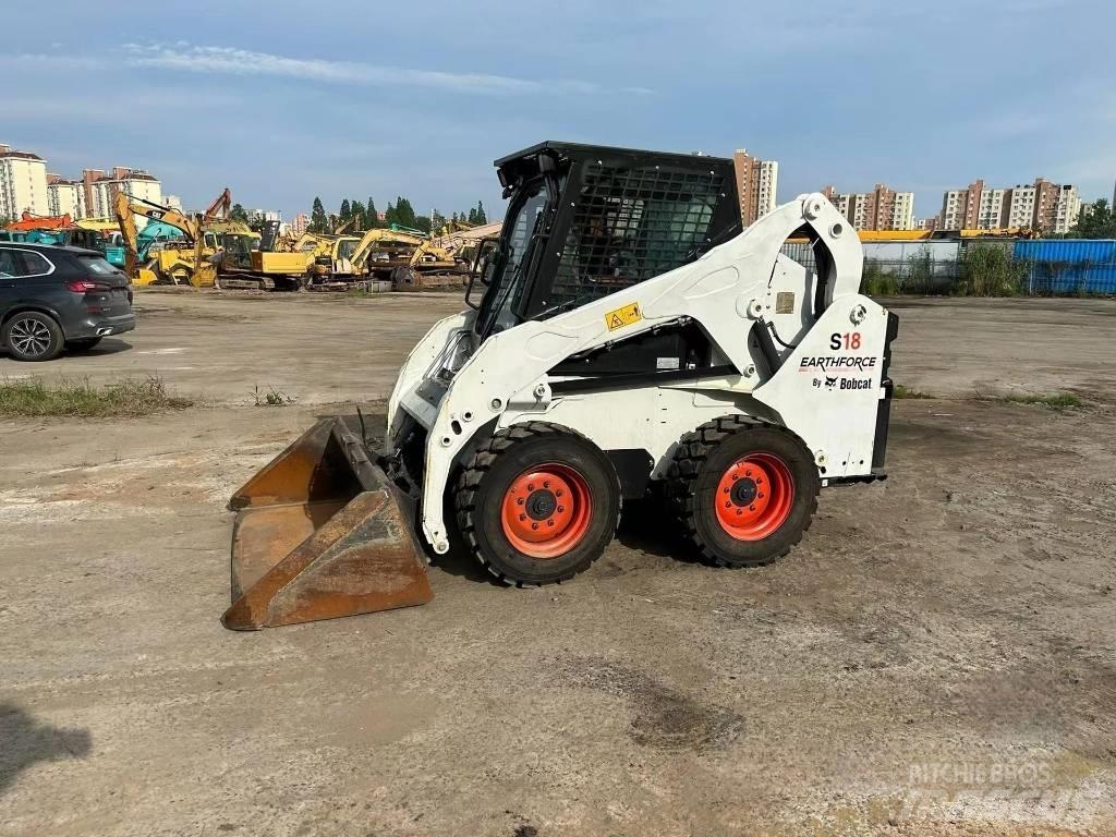 Bobcat S18 Minicarregadeiras