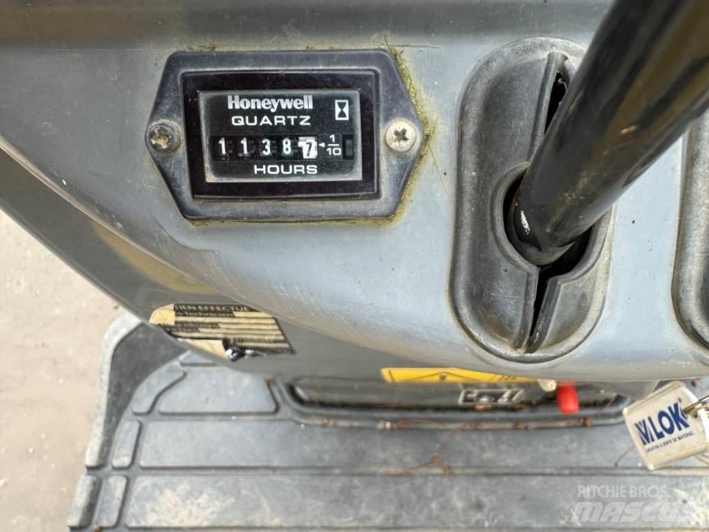 Yanmar SV08 (AH896) Miniescavadeiras