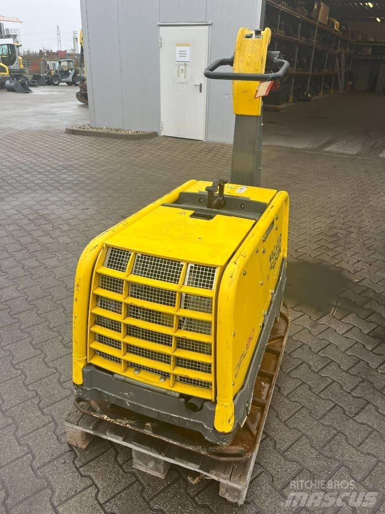 Wacker Neuson DPU80 Vibradores