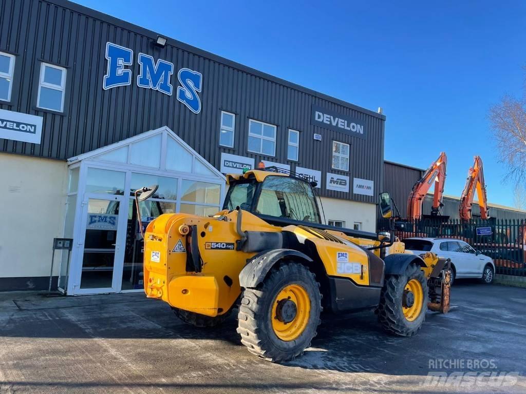 JCB 540-140 Manipulador telescópico