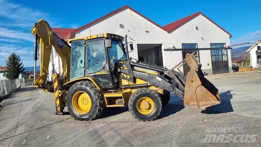 CAT 432 D Retroescavadeiras