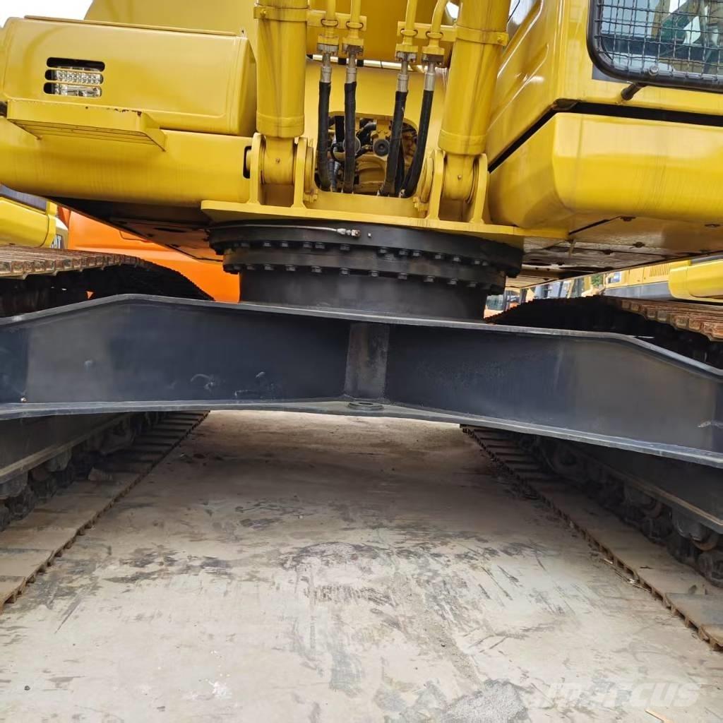 Komatsu PC 220-8 Escavadeiras de esteiras