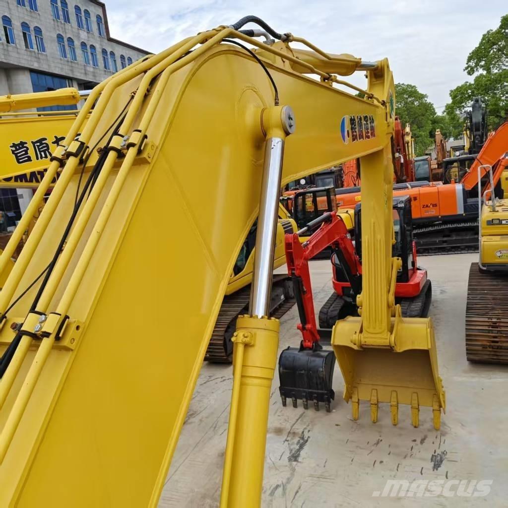 Komatsu PC 220-8 Escavadeiras de esteiras