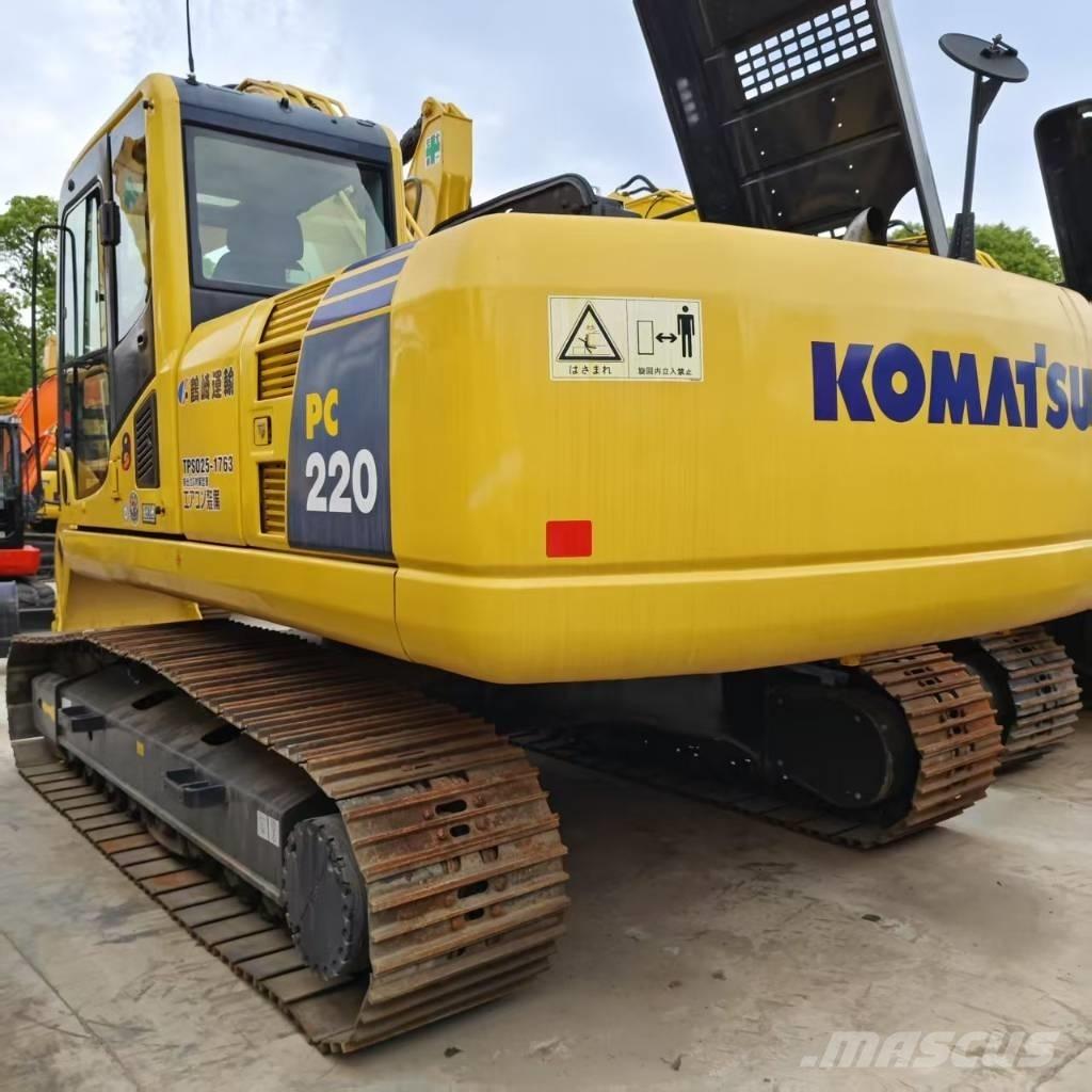 Komatsu PC 220-8 Escavadeiras de esteiras