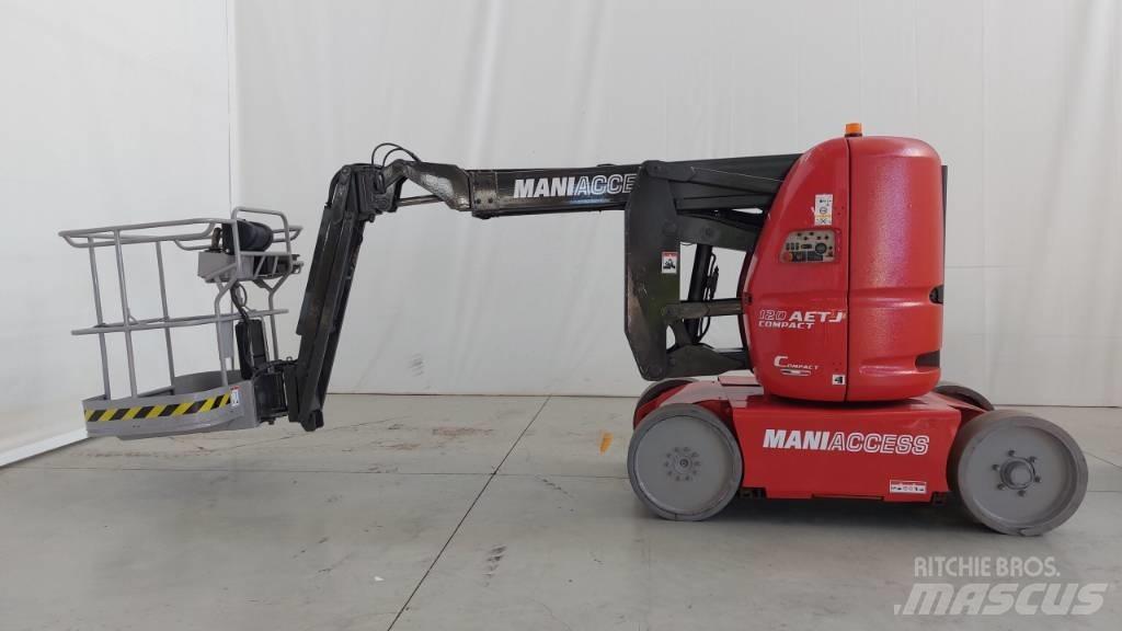 Manitou 120 AET JC 2 Elevadores braços articulados