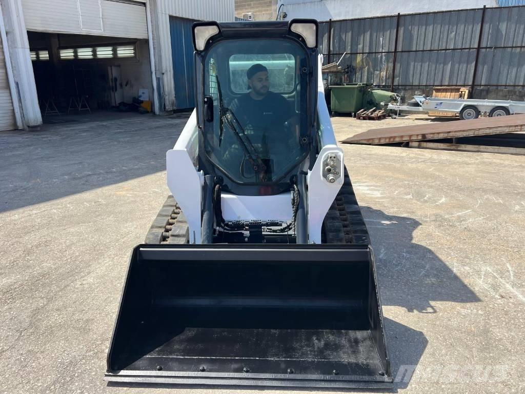 Bobcat T 590 HF Minicarregadeiras
