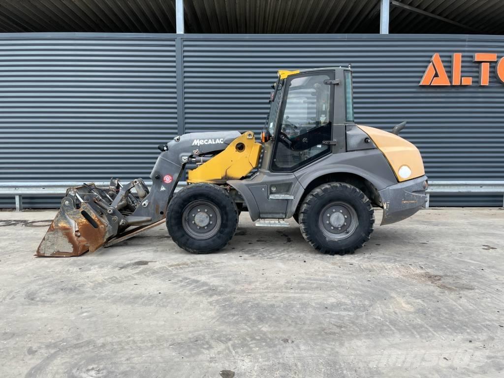 Mecalac AS 700 Carregadeiras de rodas