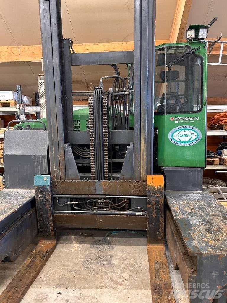 Combilift C 7000 Empilhadores de 4 vias