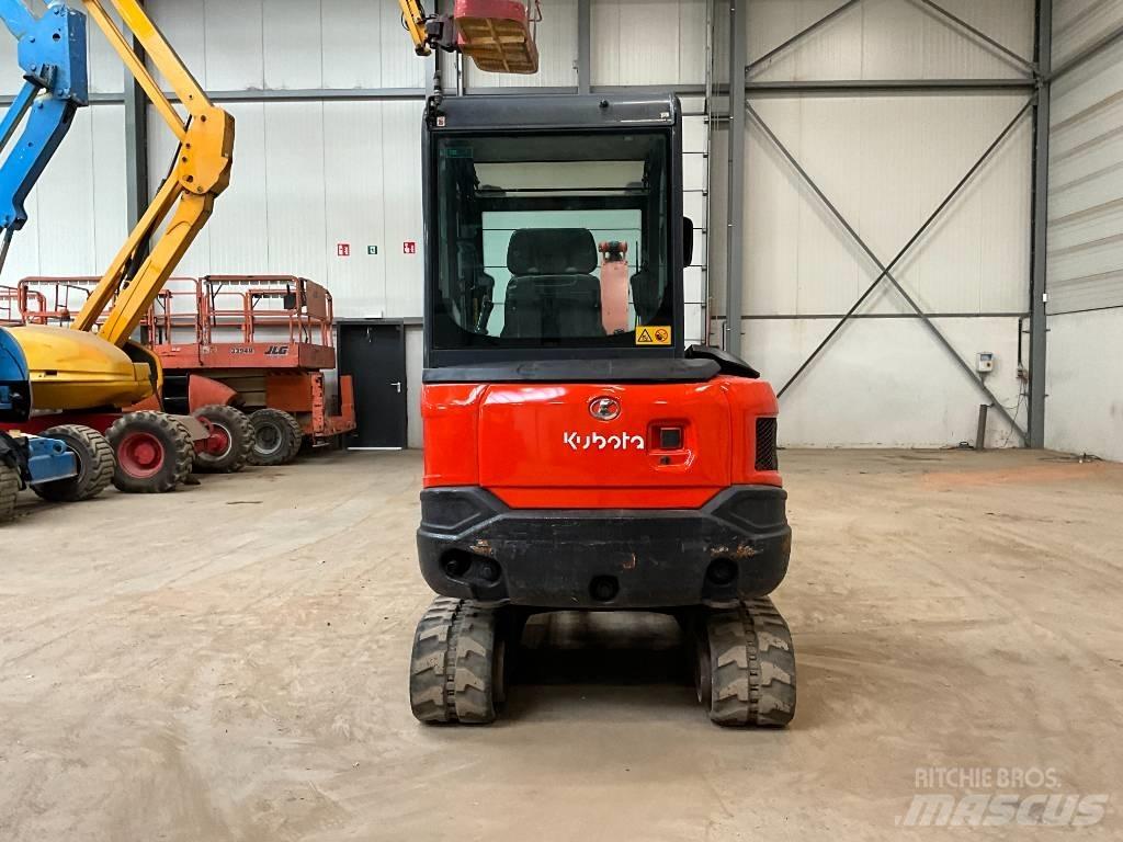 Kubota KX 027-4 Miniescavadeiras