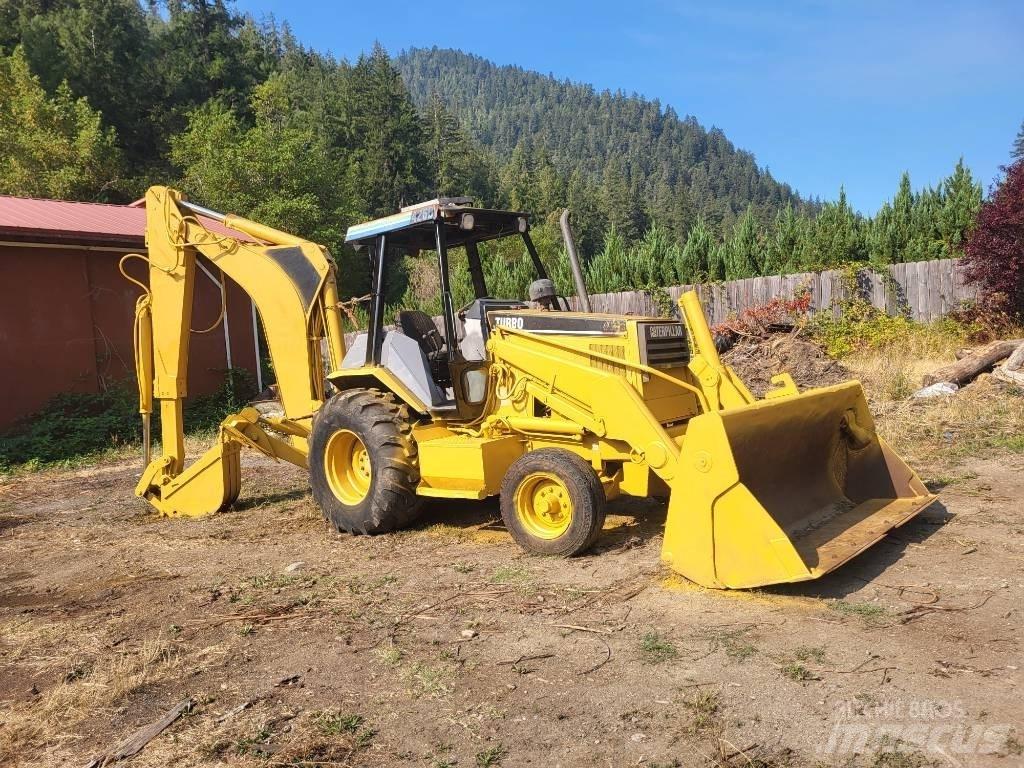 CAT 426B Retroescavadeiras