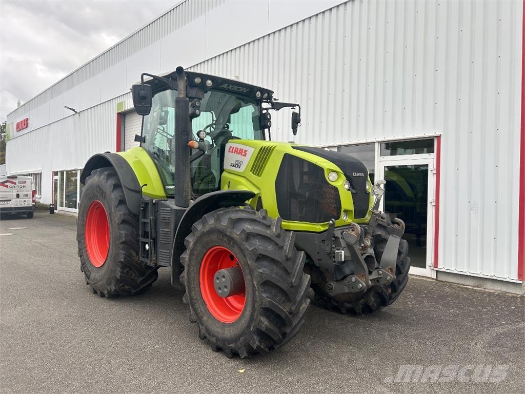 CLAAS Axion 850 Tratores Agrícolas usados