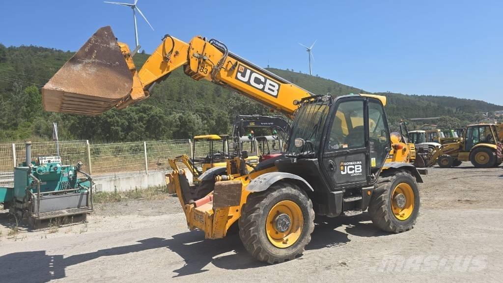 JCB 540-140 Manipulador telescópico