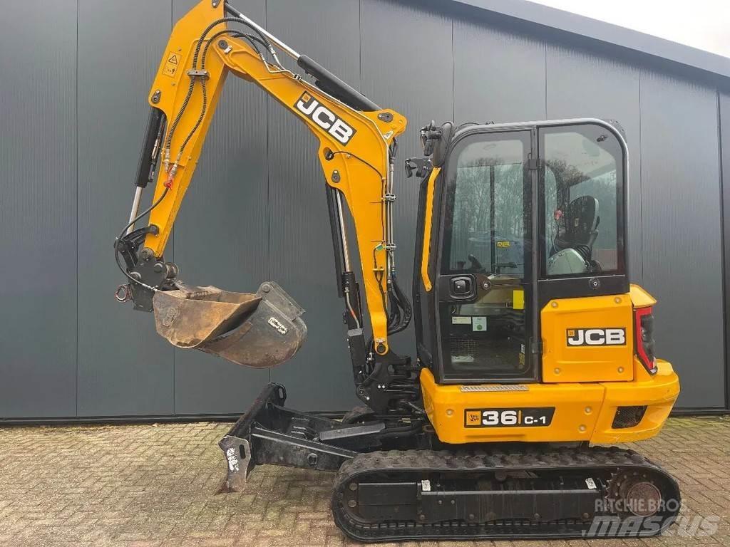 JCB 36c1 Miniescavadeiras