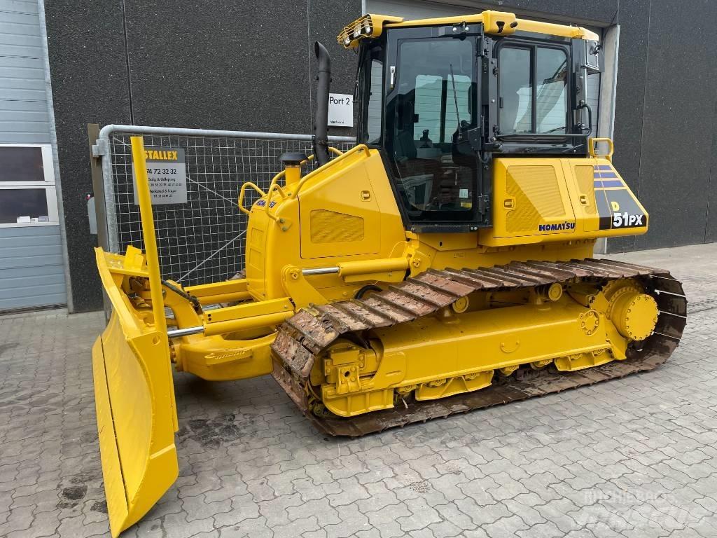 Komatsu D51PX-22 Dozers - Tratores rastos
