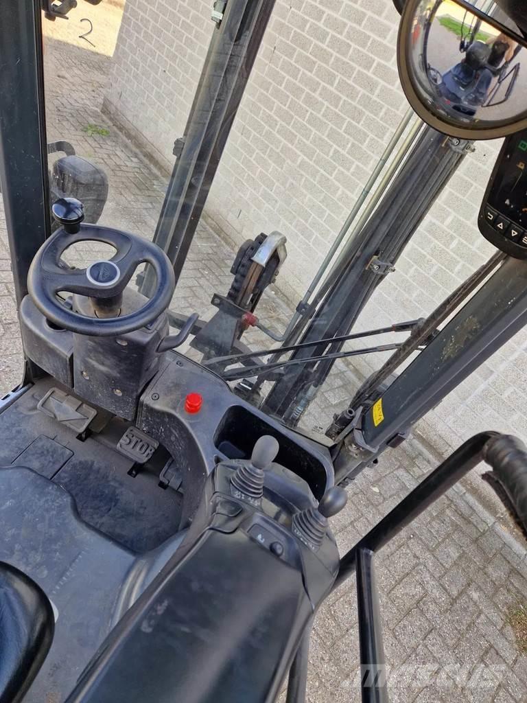 Linde E16P-02 Empilhadores eléctricos