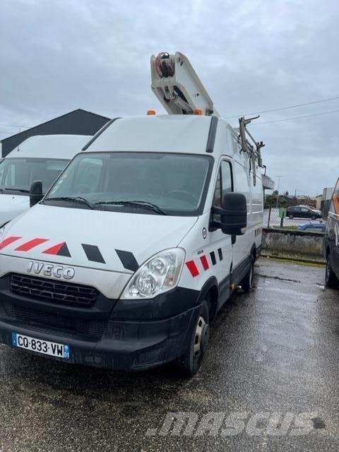 VERSALIFT ET 38 LF Elevadores braços articulados