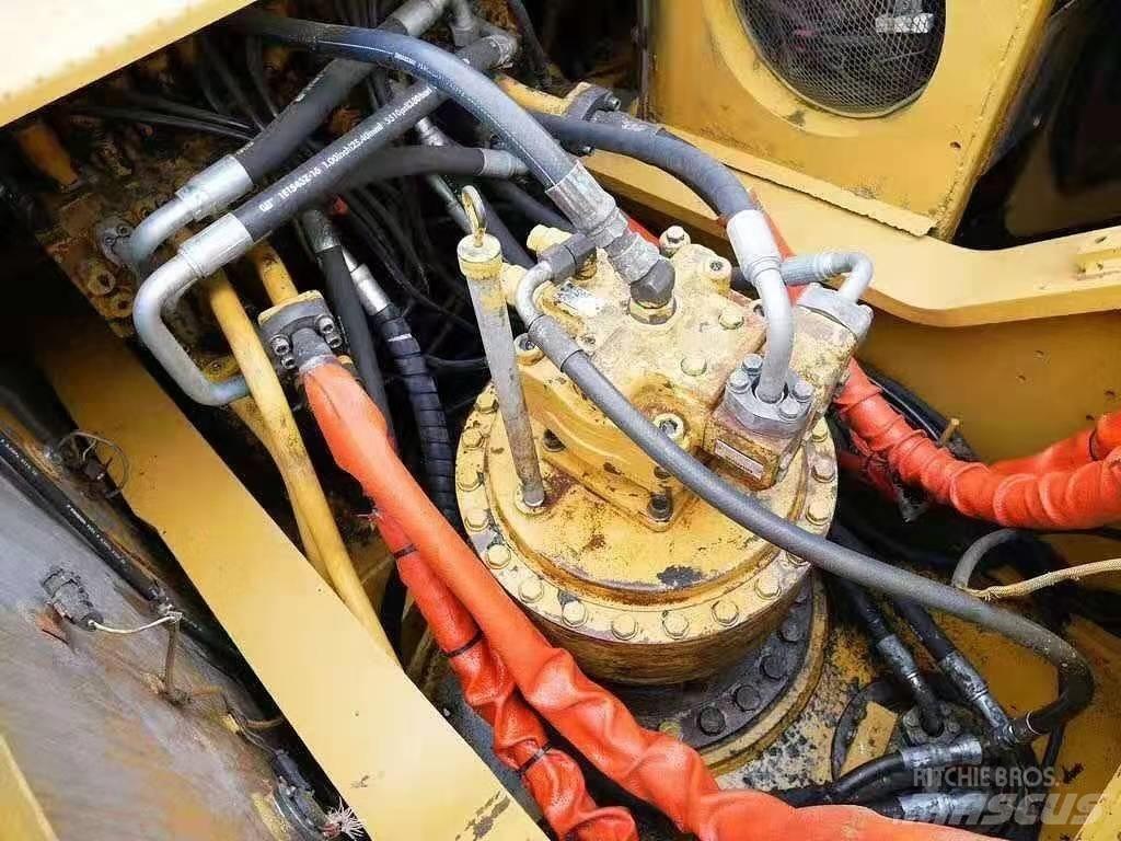 CAT 330 D Escavadeiras de esteiras