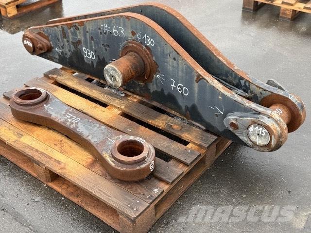 CNH BUCKET LINK Baldes