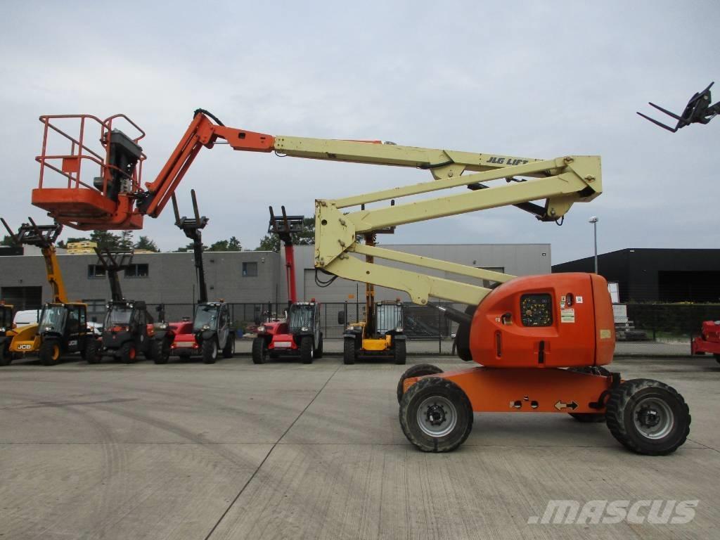 JLG 510 AJ (947) Plataformas de braço compactas auto-propulsão