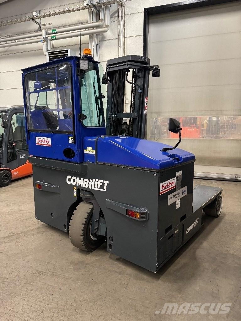 Combilift C4500ET Empilhadores de 4 vias