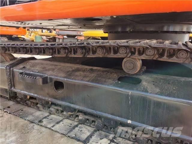 Hitachi EX 120 Escavadeiras de esteiras