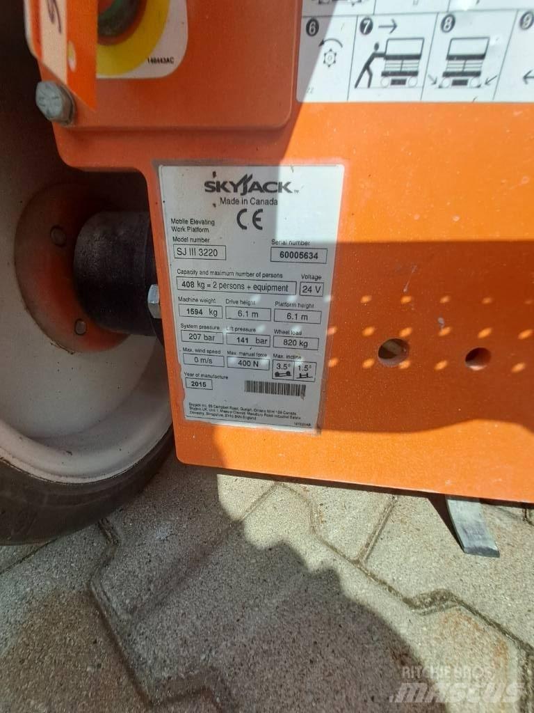 SkyJack SJIII 3220 Elevadores de tesoura